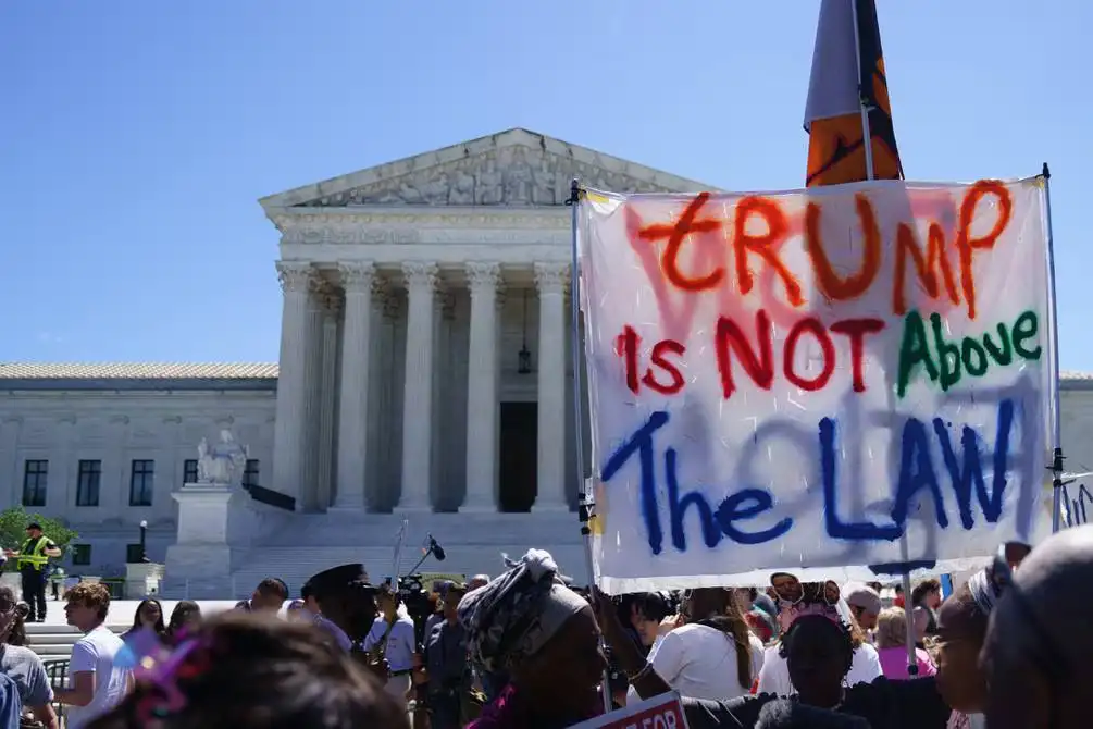 Histórico Veredicto: Corte Suprema Otorga Inmunidad Procesal a Trump